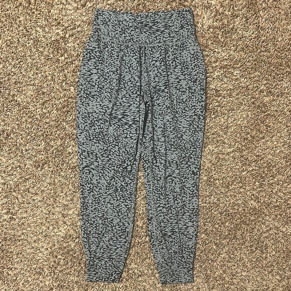 Athleta Salutation Jogger Printed Medium Blue - image 1